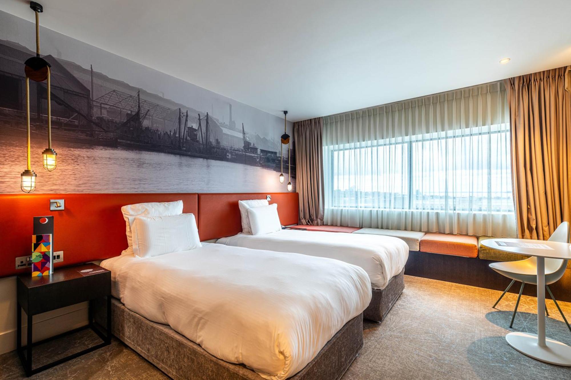 Pullman Hotel 4*